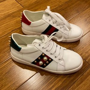 Girls “gucci” sneakers